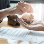 Checklist on what to look for during the house hunting